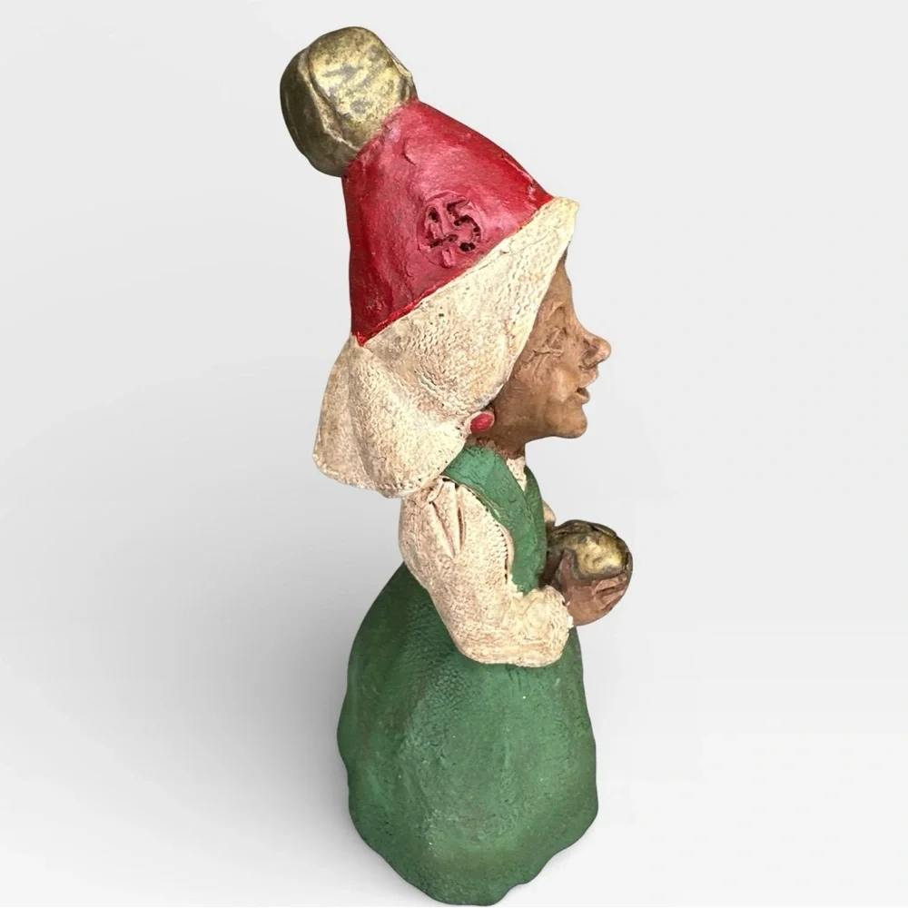 Vintage Tom Clark Signed Gnome Figurine – 1986 – Lady Holding Bell